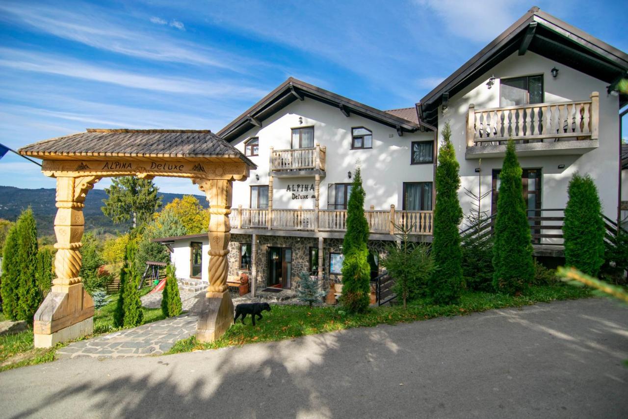 Alpina Panoramic Hotel Moisei Buitenkant foto